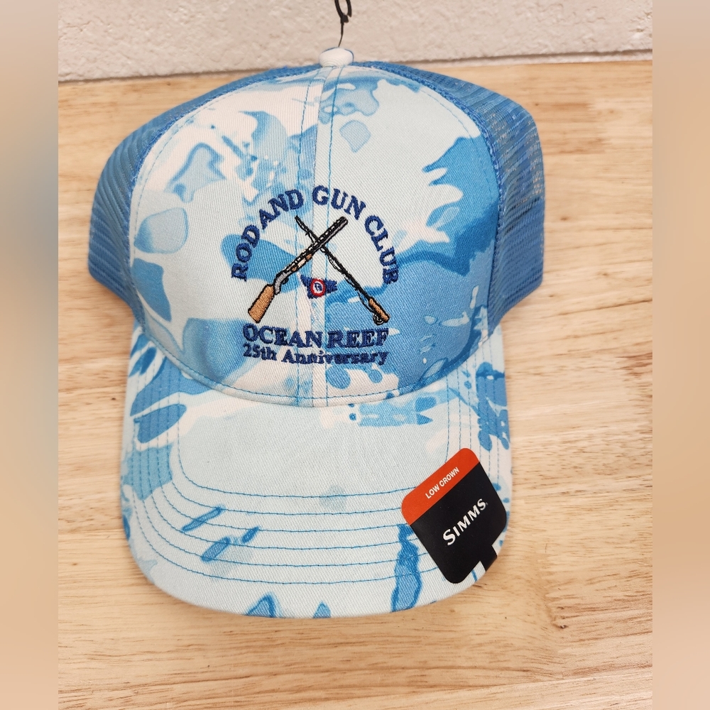 Simms Fishing Florida Snapback Trucker Hat Cap Cloud Camo Blue Embroidered New